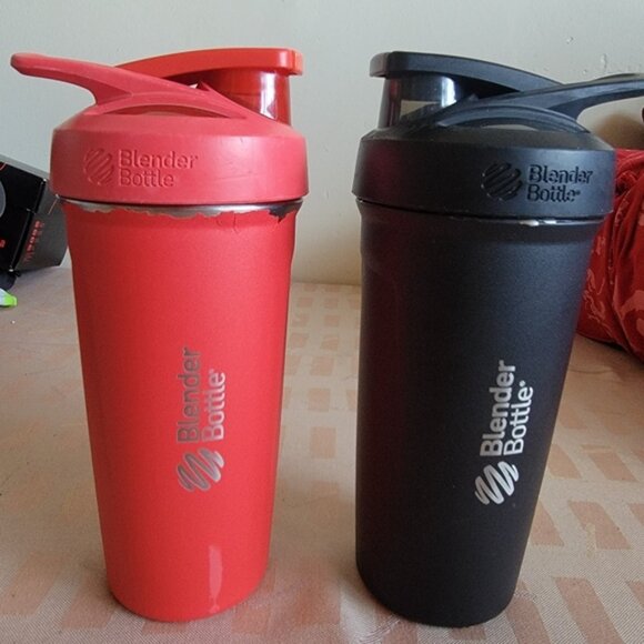 Lot of 2 Insulated Blender Bottles - Picture 1 of 4